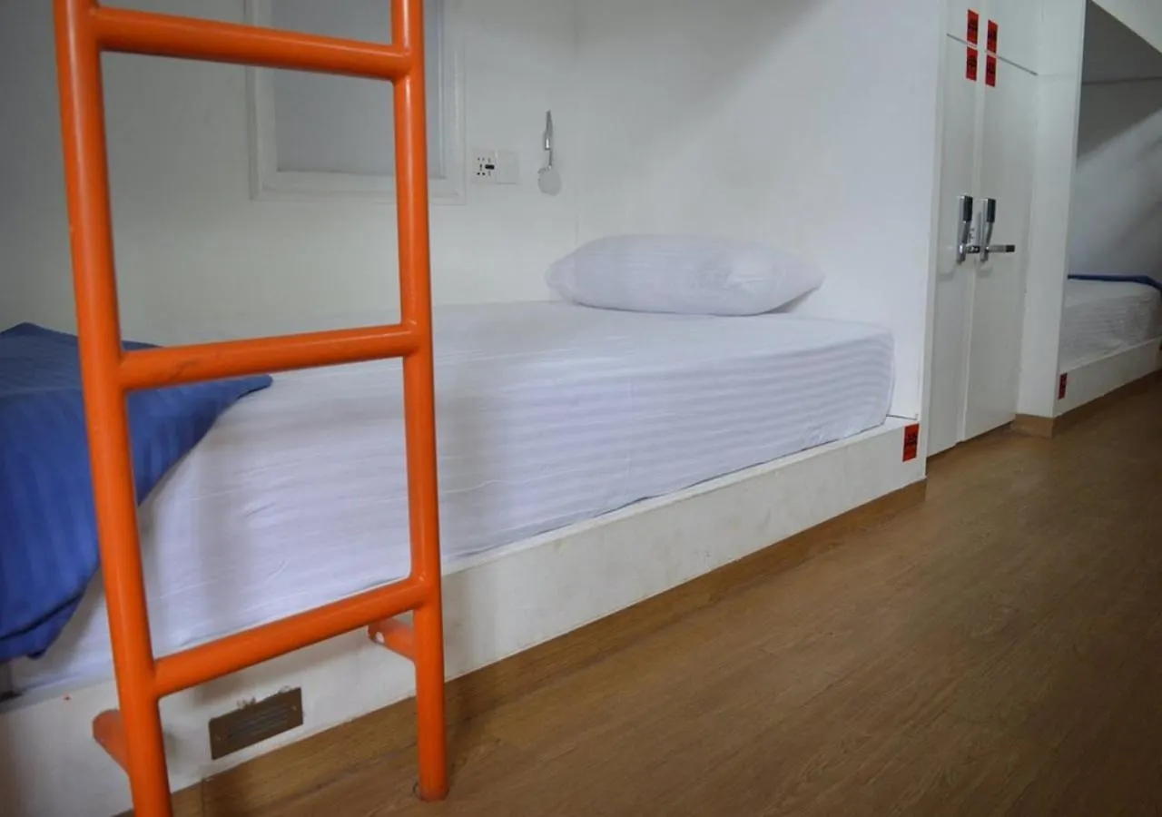 Traveler'S Haven Hostel At Colombo Intl Airport Katunayaka 0*,