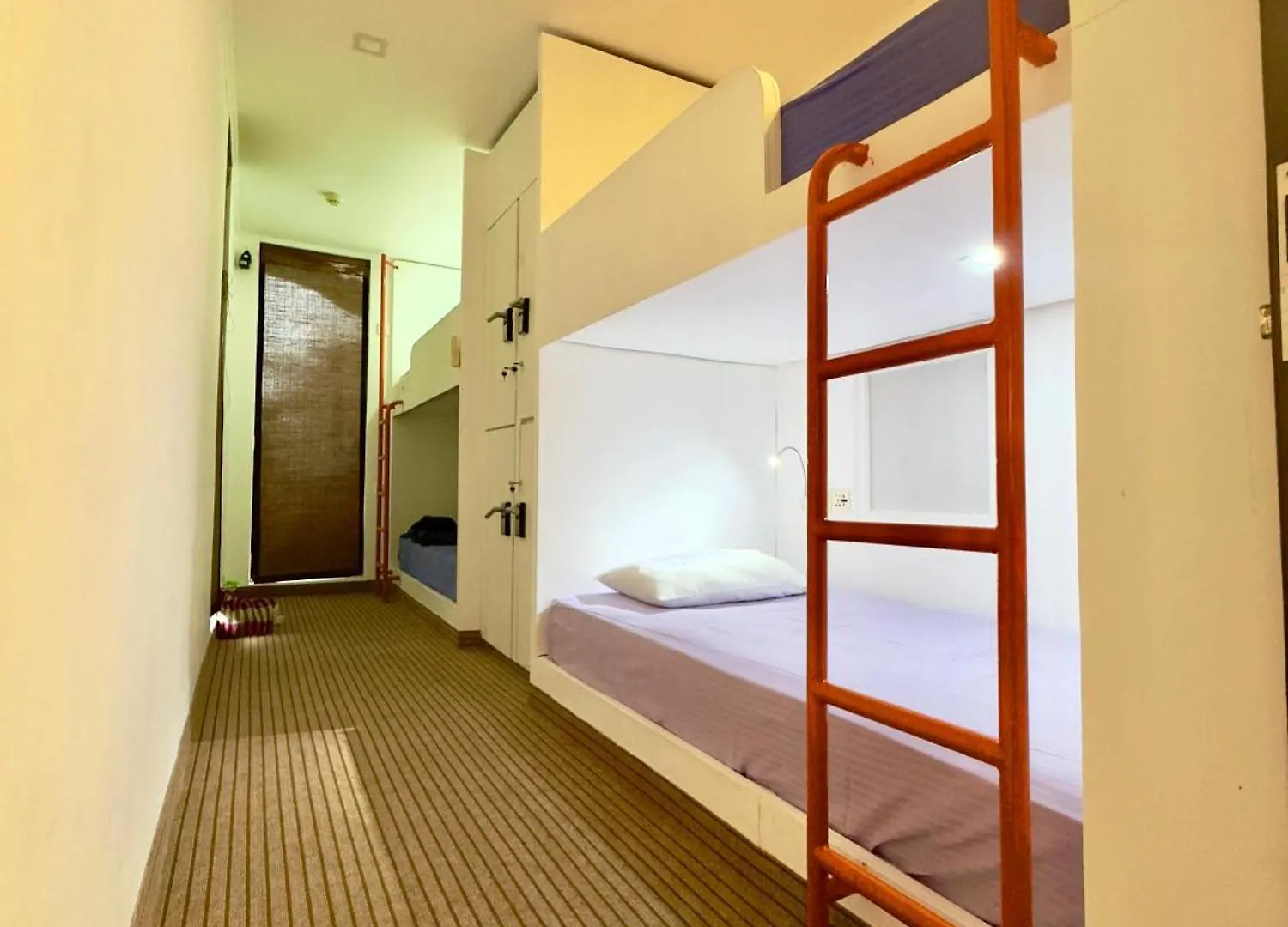 Traveler'S Haven Hostel At Colombo Intl Airport Katunayaka Sri Lanka