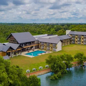 Amora Lagoon Katunayaka